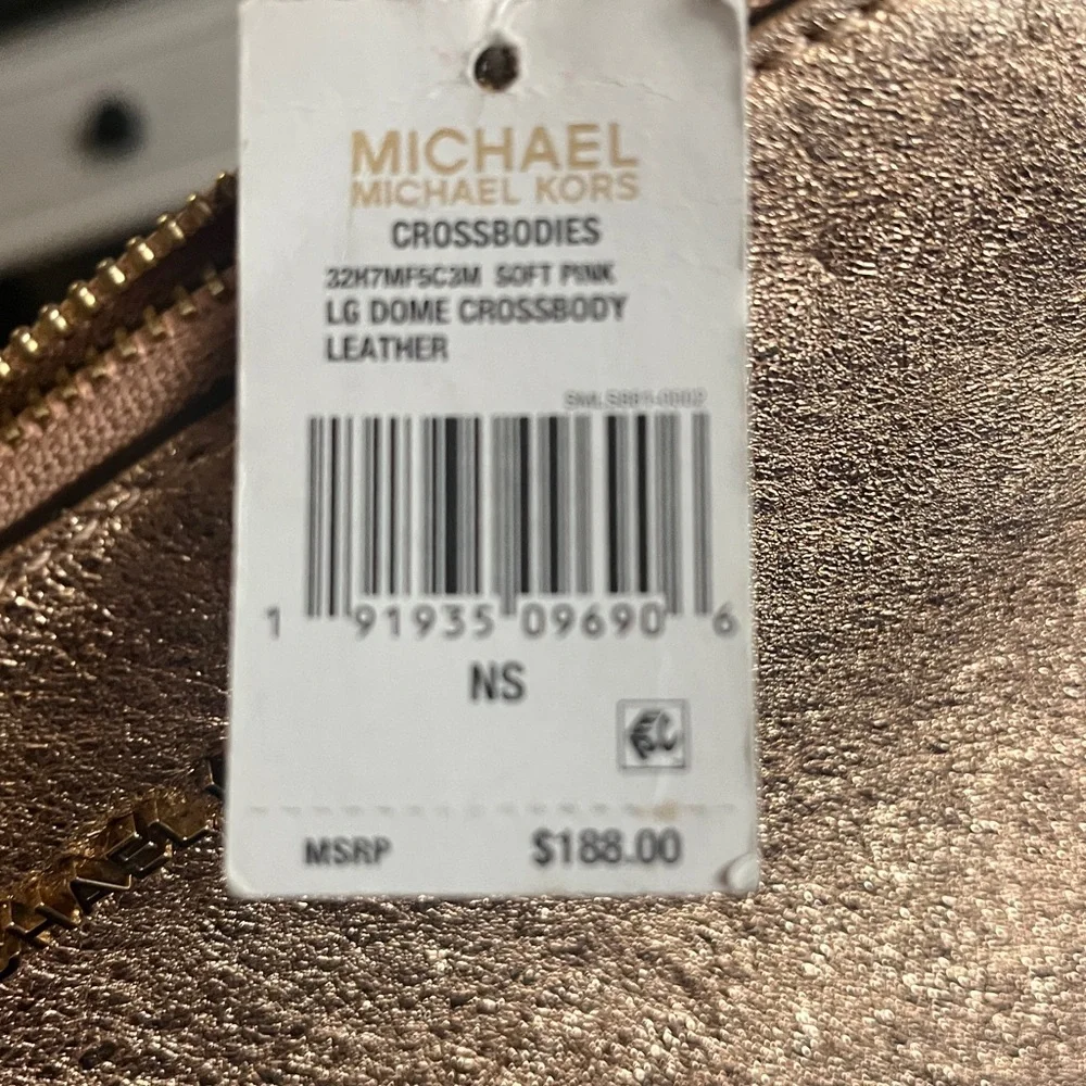 NWT Michael Kors metallic rose gold dome leather crossbody bag